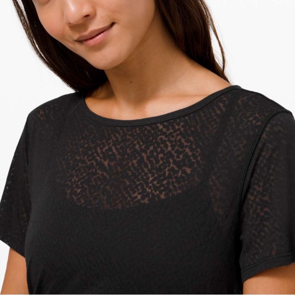 Lululemon Loop Around Tee Sheer Black - image 5